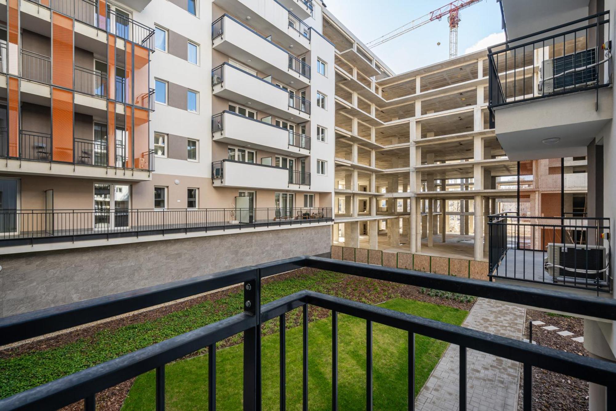 Heroes Square Apartment บูดาเปสต์ ภายนอก รูปภาพ